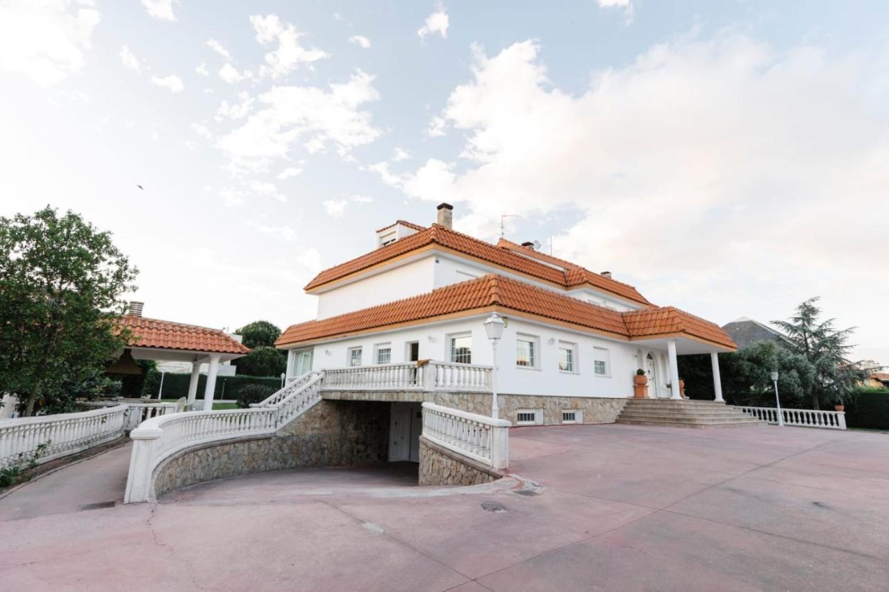 Villa La Casona Imperial Alpedrete Exterior foto